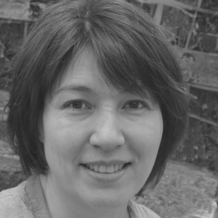 Freya Drummond, Financial Reporting Specialist